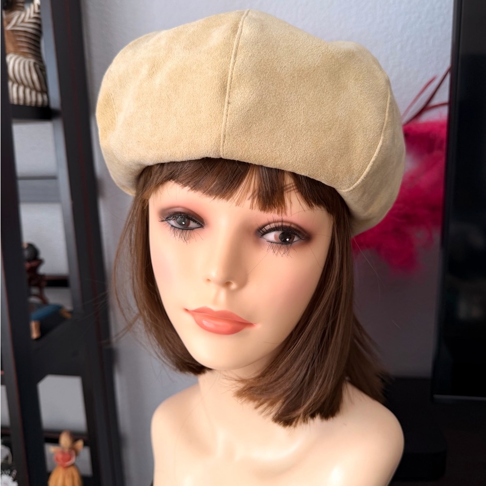 Vintage Faux Suede Tan Beret - Picture 8 of 8